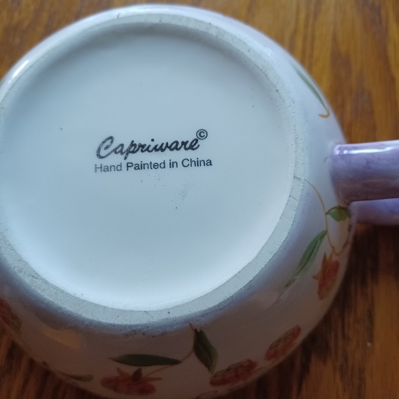 Vintage Capriware hand painted teapot - Picture 3 of 3